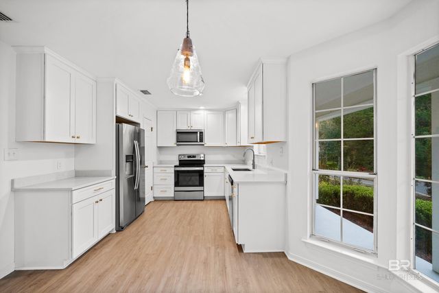 9 Azalea Court, Fairhope, AL 36532