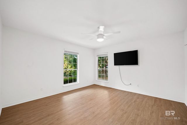 9 Azalea Court, Fairhope, AL 36532