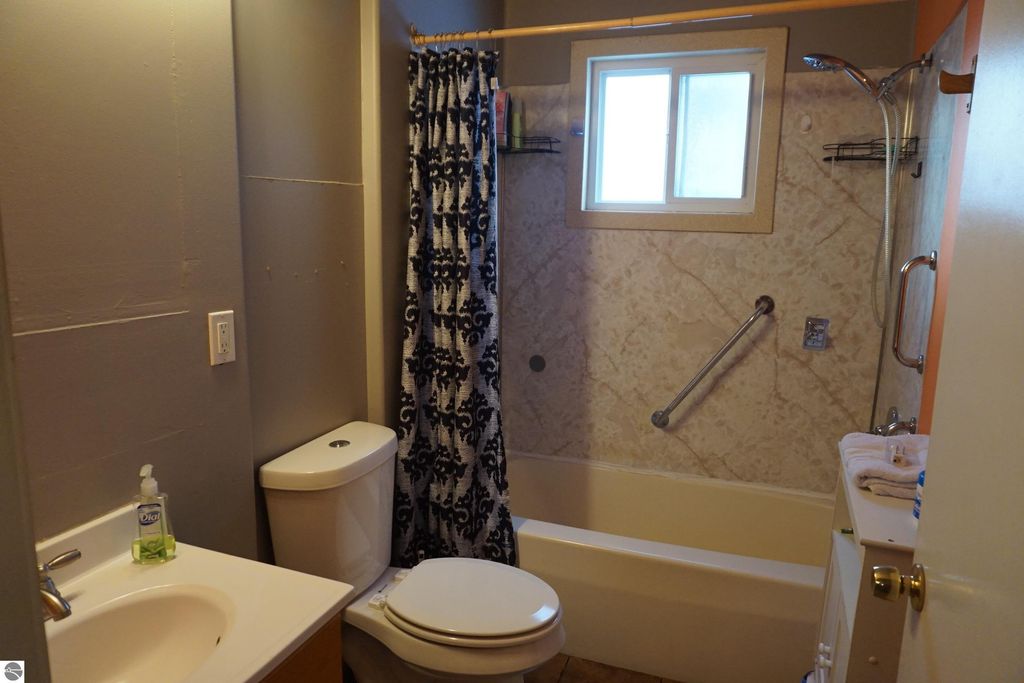 Image 23 of property listing at 1395 Ash Street, National City, MI 48748