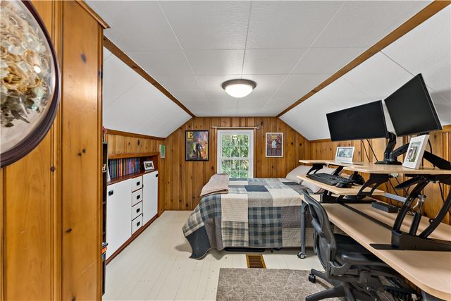 122 Strawberry Aly, Hopewell Twp, PA 15001