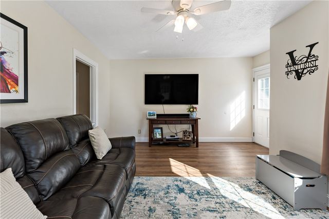 122 Strawberry Aly, Hopewell Twp, PA 15001
