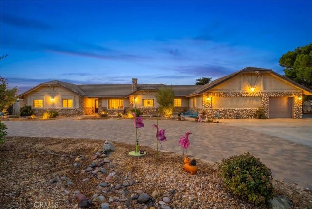 2651 W Avenue N12, Palmdale, CA 93551