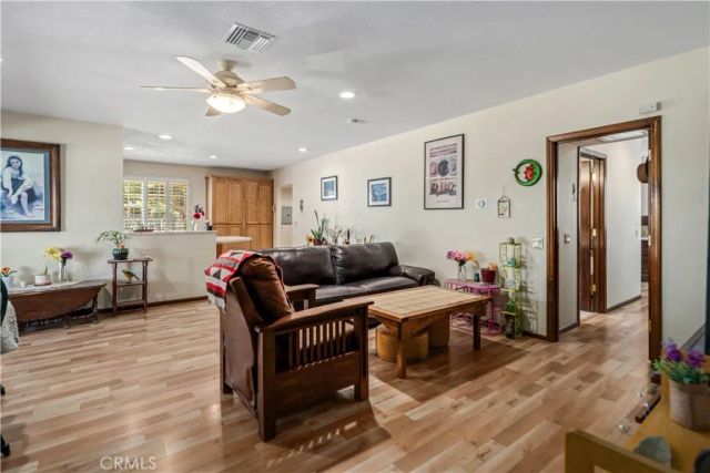 2651 W Avenue N12, Palmdale, CA 93551