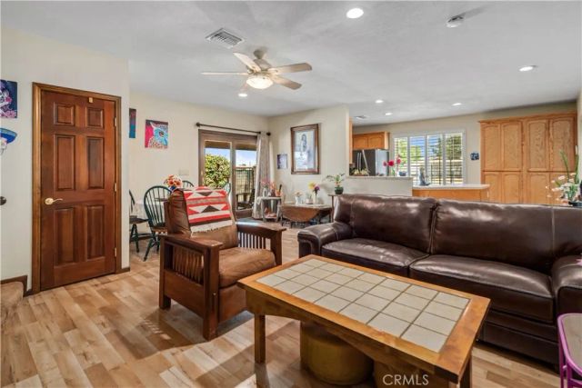 2651 W Avenue N12, Palmdale, CA 93551