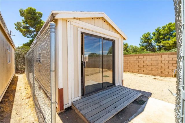 2651 W Avenue N12, Palmdale, CA 93551