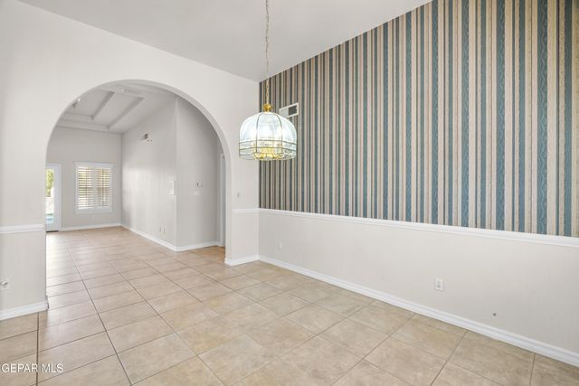 6521 MAJESTIC RIDGE Drive, El Paso, TX 79912