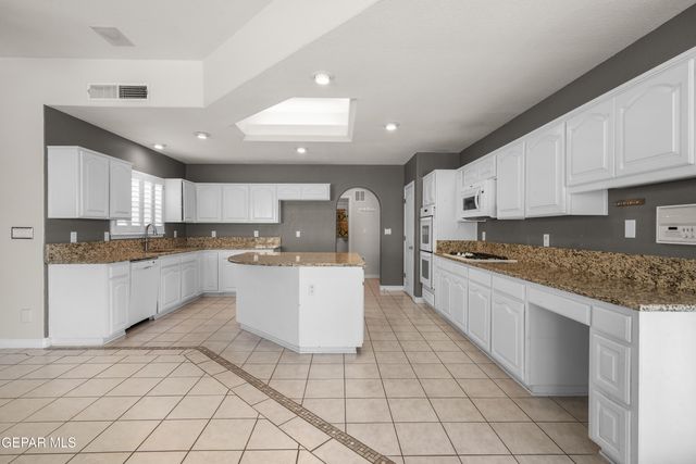 6521 MAJESTIC RIDGE Drive, El Paso, TX 79912