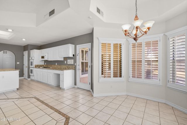 6521 MAJESTIC RIDGE Drive, El Paso, TX 79912