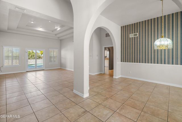 6521 MAJESTIC RIDGE Drive, El Paso, TX 79912