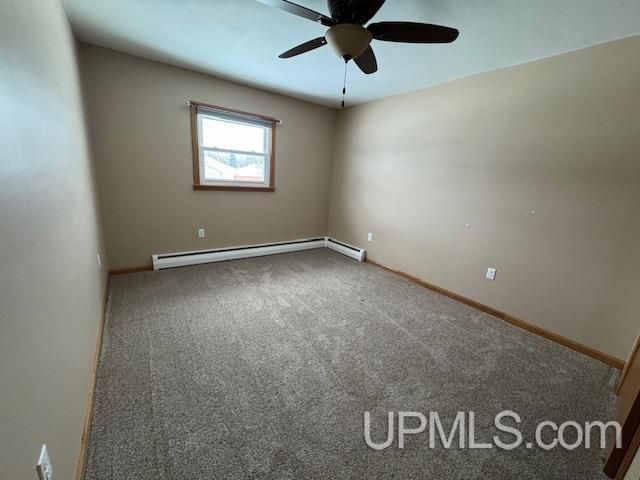 445 Lawrence Street, Kingsford, MI 49802