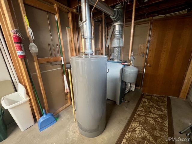 445 Lawrence Street, Kingsford, MI 49802