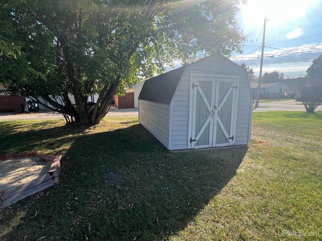 445 Lawrence Street, Kingsford, MI 49802