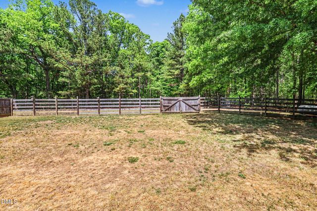 2640 Avent Ferry Road, Holly Springs, NC 27540