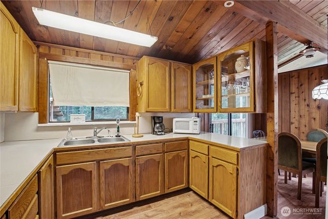 11910 Island Drive, Anderson Island, WA 98303