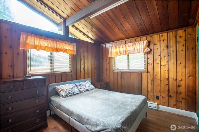 11910 Island Drive, Anderson Island, WA 98303