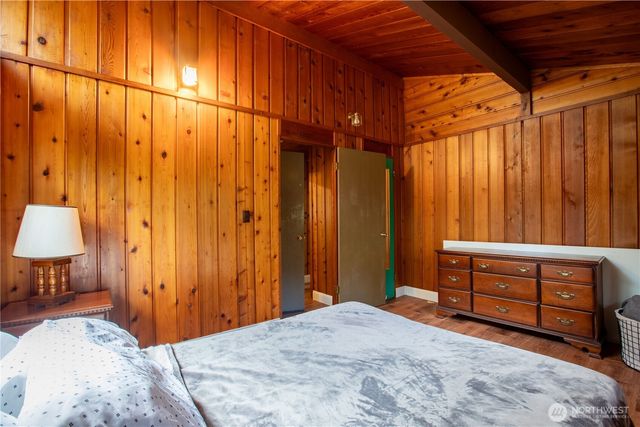 11910 Island Drive, Anderson Island, WA 98303
