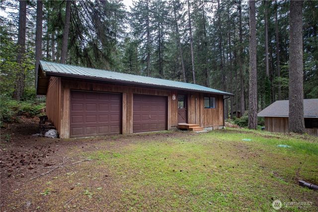 11910 Island Drive, Anderson Island, WA 98303