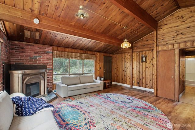 11910 Island Drive, Anderson Island, WA 98303