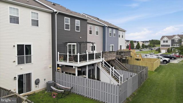 185 MAGELLAN DR, Martinsburg, WV 25404