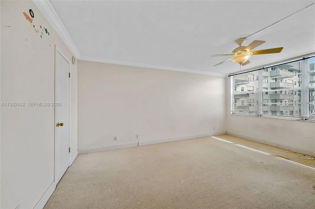 137 Golden Isles Dr 1214, Hallandale Beach, FL 33009