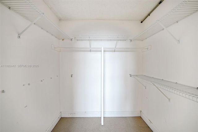 137 Golden Isles Dr 1214, Hallandale Beach, FL 33009