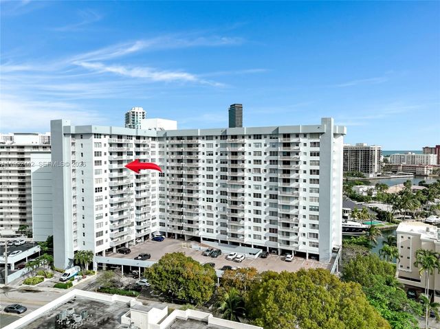 137 Golden Isles Dr 1214, Hallandale Beach, FL 33009