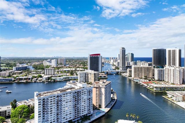 137 Golden Isles Dr 1214, Hallandale Beach, FL 33009