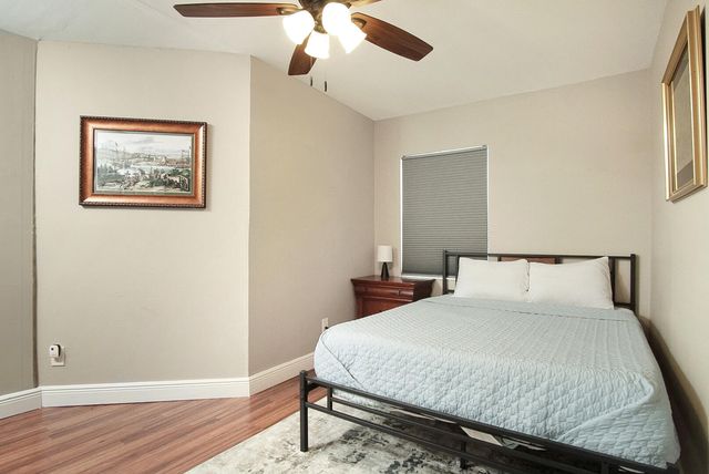 1002 Avenue E E, Fort Pierce, FL 34950