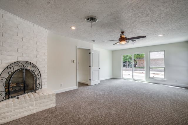 7617 Quail Ridge Street, Fort Worth, TX 76179