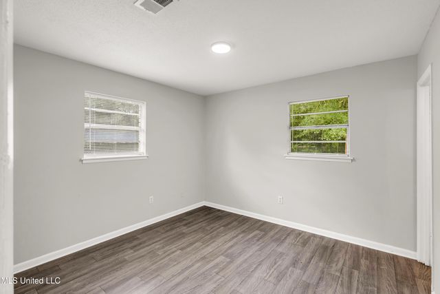 2001 S Haven Drive, Gautier, MS 39553