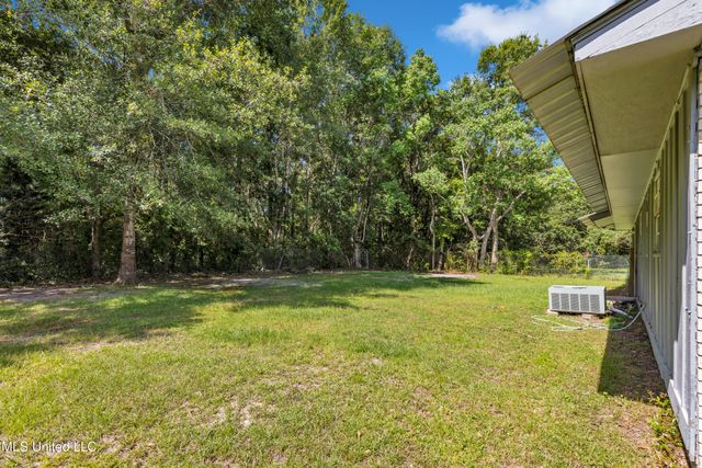 2001 S Haven Drive, Gautier, MS 39553