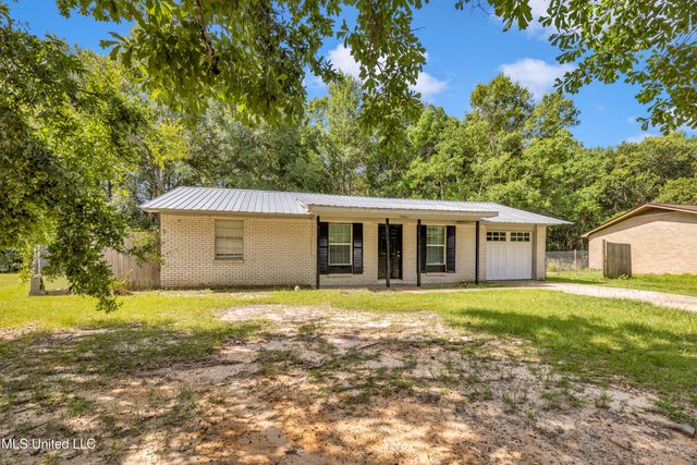 2001 S Haven Drive, Gautier, MS 39553