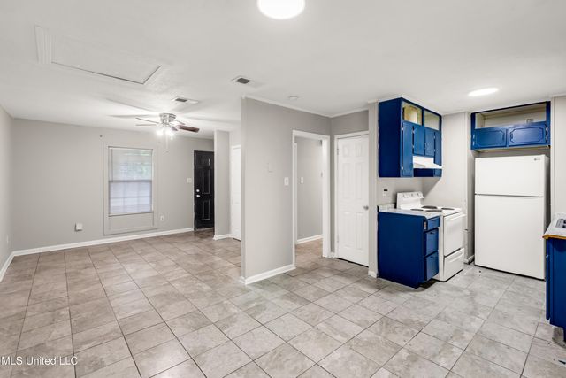 2001 S Haven Drive, Gautier, MS 39553