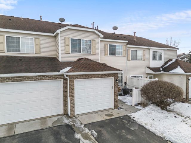 6292 158th Street W 66, Apple Valley, MN 55124