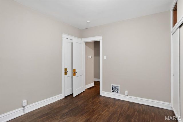 7611 Rosedale Drive, St Louis, MO 63121