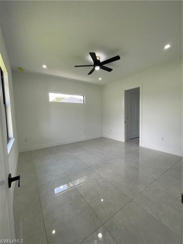 3611 34th ST SW, Lehigh Acres, FL 33976