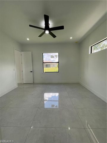 3611 34th ST SW, Lehigh Acres, FL 33976