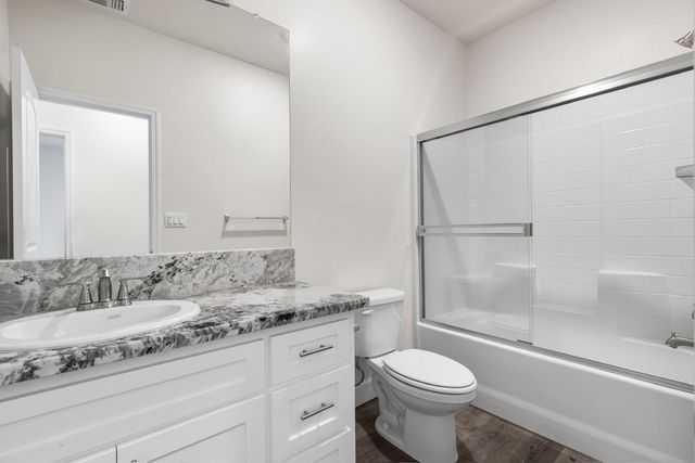 2967 Capella Dr, Merced, CA 95341