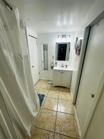 16004 SADDLE CREEK DRIVE, Tampa, FL 33618