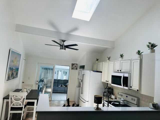 16004 SADDLE CREEK DRIVE, Tampa, FL 33618