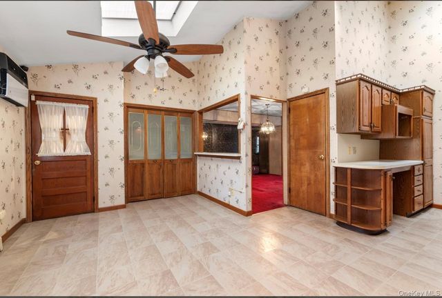 181 Sycamore Avenue, Bethpage, NY 11714