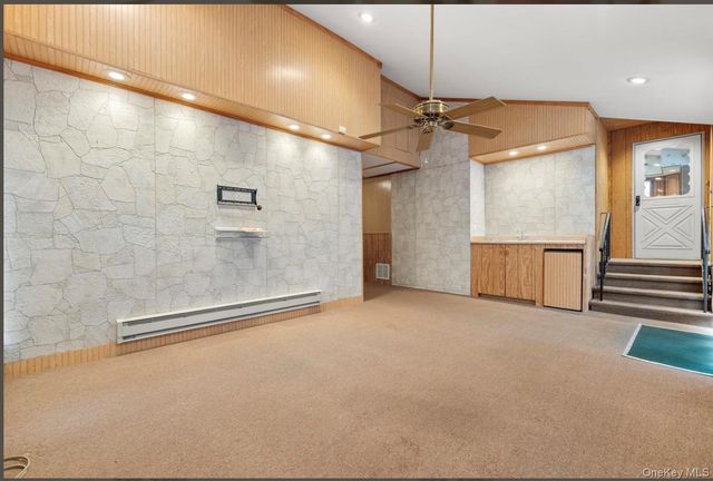 181 Sycamore Avenue, Bethpage, NY 11714