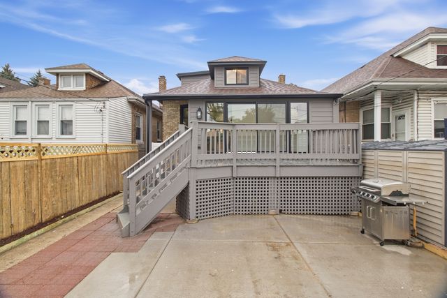 4437 N Marmora Avenue, Chicago, IL 60630