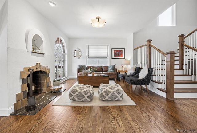 2700 Stuart Street, Denver, CO 80212