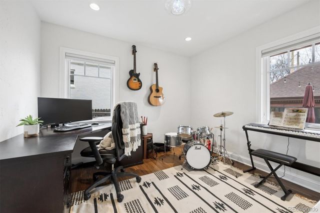 2700 Stuart Street, Denver, CO 80212