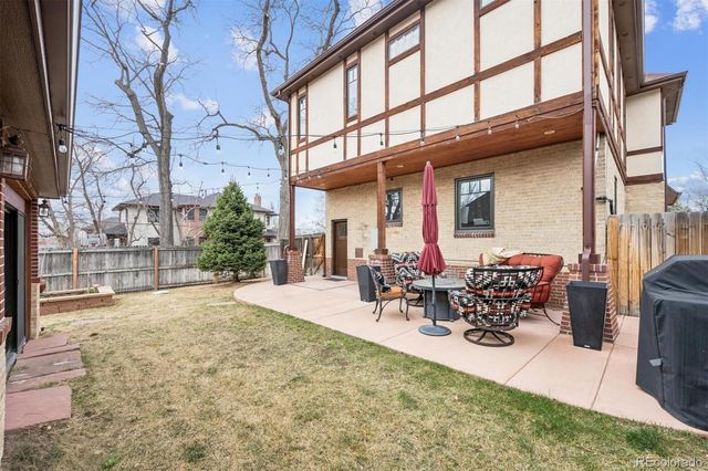 2700 Stuart Street, Denver, CO 80212