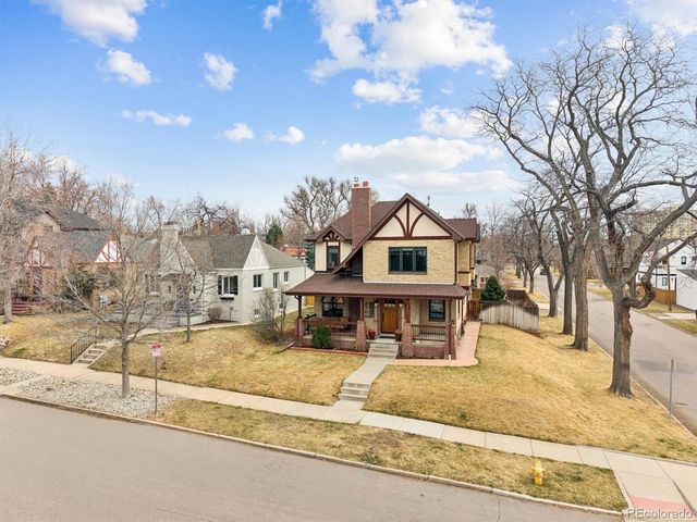 2700 Stuart Street, Denver, CO 80212