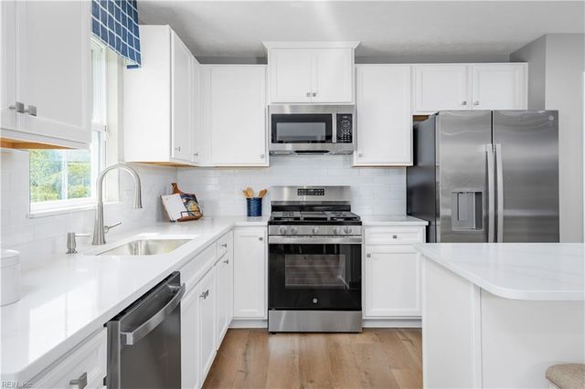 5023 Santoro RD, Toano, VA 23168