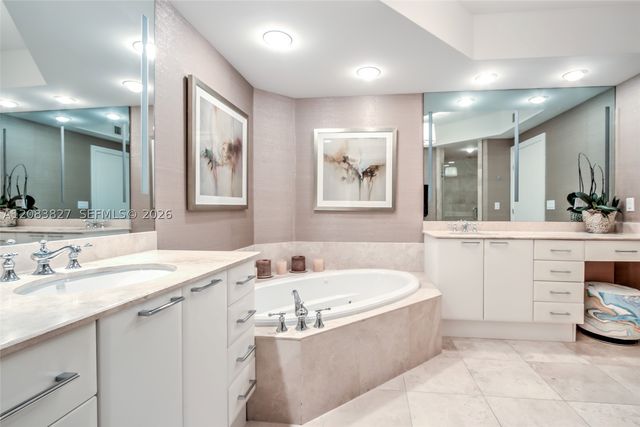 3535 S OCEAN DR 705, Hollywood, FL 33019