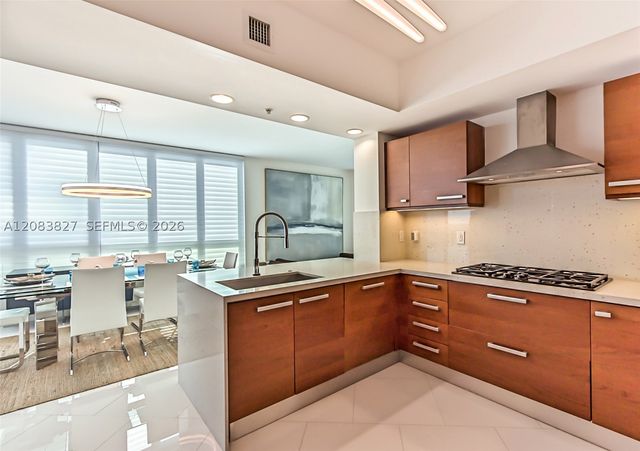 3535 S OCEAN DR 705, Hollywood, FL 33019